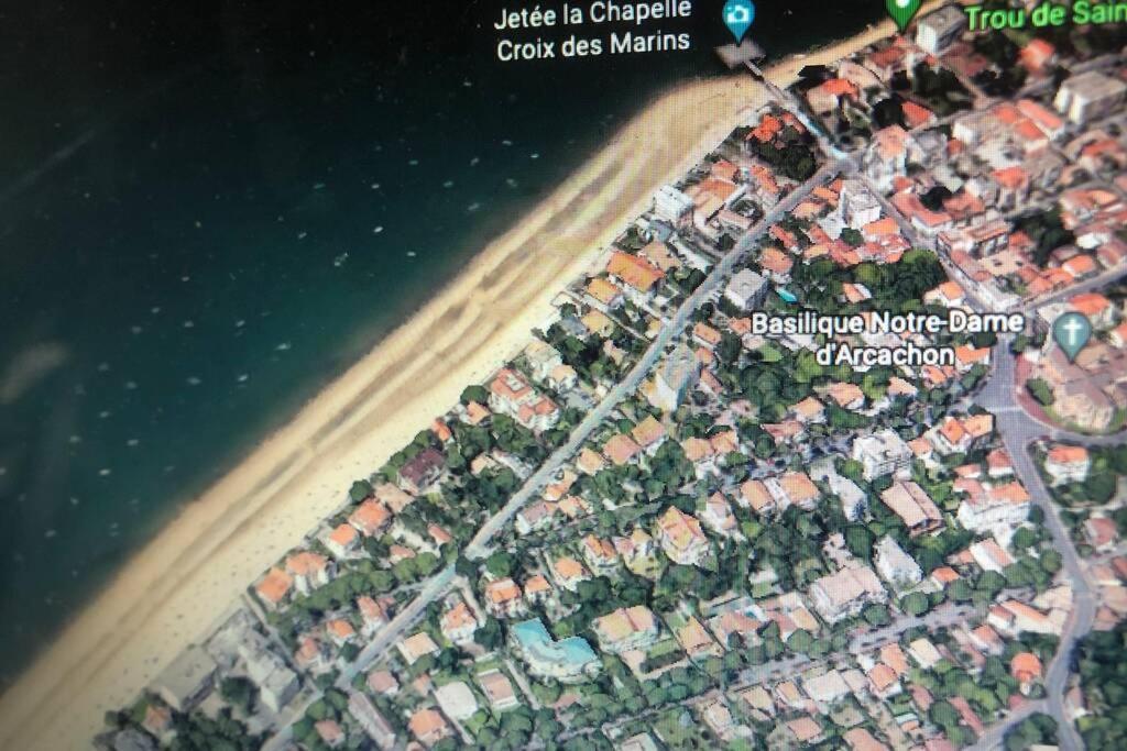 Appart Sur La Plage Pied Dans L Eau Avec Terrasse Jardin Vue Sur Le Bassin Depuis La Terrasse , Parking Arcachon Ngoại thất bức ảnh