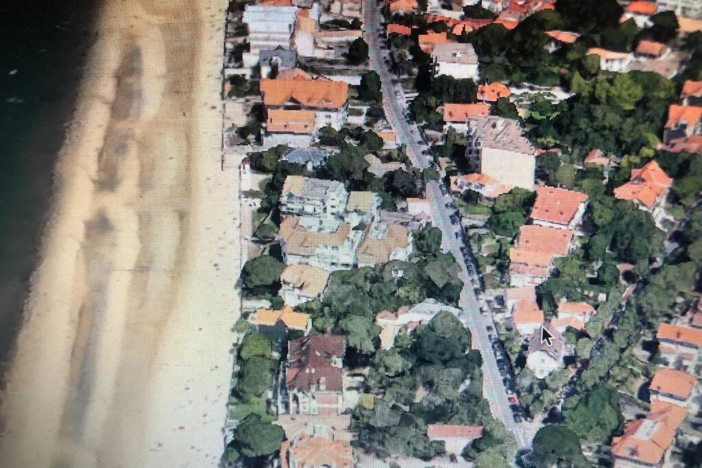 Appart Sur La Plage Pied Dans L Eau Avec Terrasse Jardin Vue Sur Le Bassin Depuis La Terrasse , Parking Arcachon Ngoại thất bức ảnh